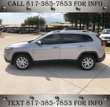 2017 Jeep Cherokee Latitude - Easy Financing Available! for sale in Granbury, TX – photo 6