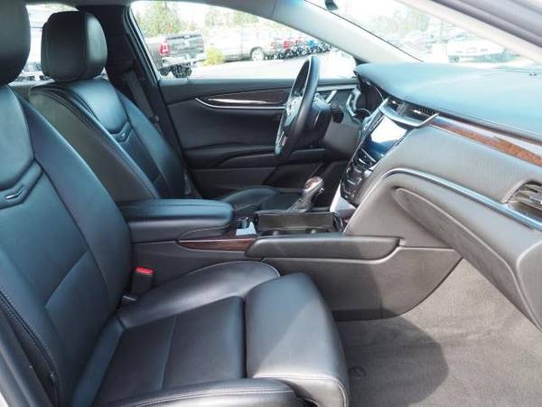 2014 Cadillac XTS Luxury - sedan for sale in Redmond, OR – photo 10