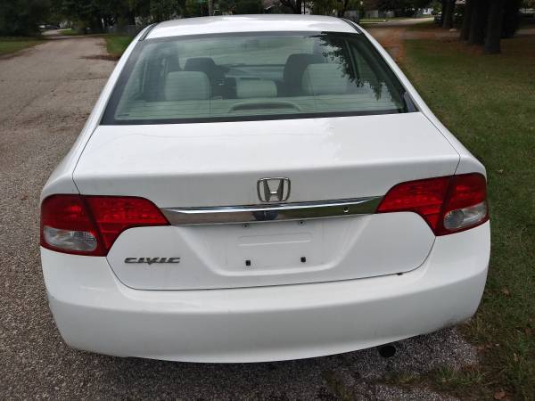 2010 Honda Civic for sale in Elkhart, IN – photo 4