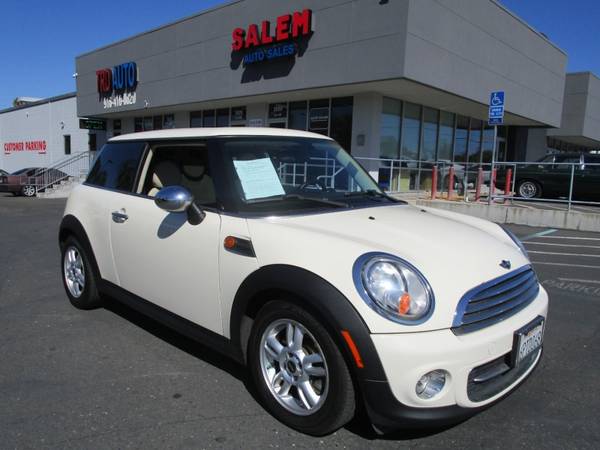 2011 Mini COOPER HARDTOP - AC WORKS - LEATHER SEATS - PANORAMIC ROOF for sale in Sacramento , CA