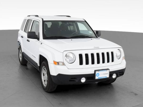 2015 Jeep Patriot Sport SUV 4D suv White - FINANCE ONLINE - cars &... for sale in milwaukee, WI – photo 16