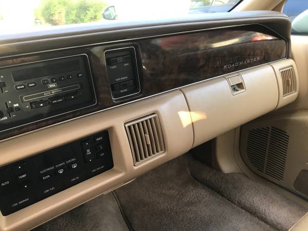 1992 Buick Roadmaster Estate wagon 1 owner low miles - cars & for sale in Old Lyme, NY – photo 11