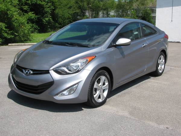 2013 HYUNDAI ELANTRA COUPE...4CYL AUTO...67000 MILES...NICE!!! for sale in Knoxville, TN – photo 3