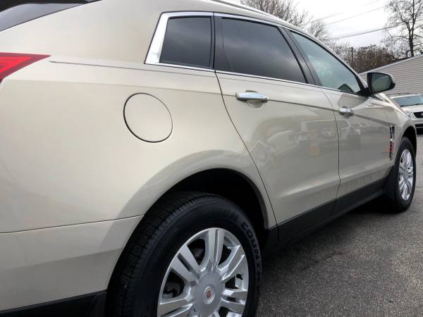 2012 Cadillac SRX Luxury Collection Wagon - - by for sale in Cleveland, OH – photo 11