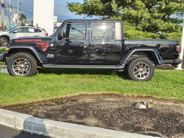 2020 Jeep Gladiator Overland Crew Cab 4WD for sale in Other, NJ – photo 2