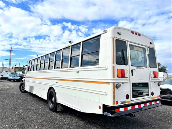 2014 Freightliner B2 Thomas 36 Passenger Bus 97, 000 Miles - cars & for sale in Englewood, CO – photo 2