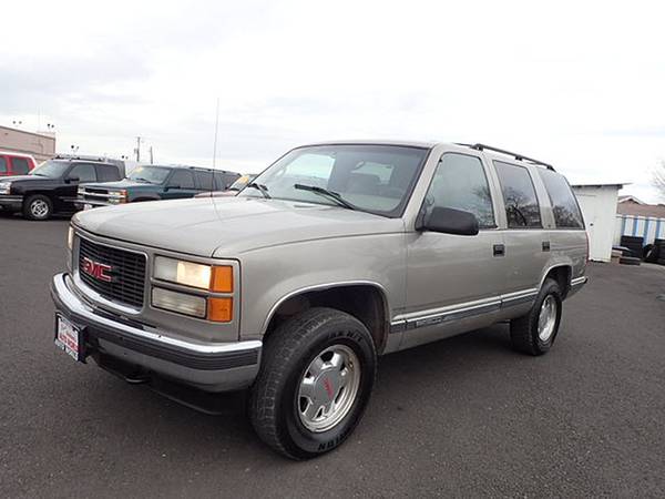 1999 GMC Yukon SLT Buy Here Pay Here - cars & trucks - by dealer -... for sale in Yakima, WA – photo 2