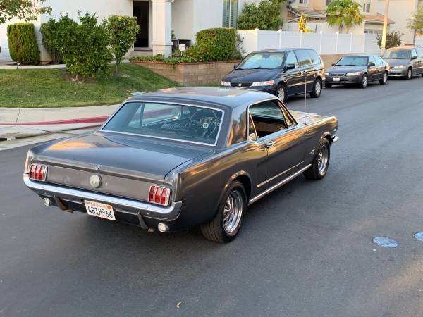 1966 Ford Mustang . 289ci . A-Code . Loaded for sale in Chino Hills, CA – photo 4