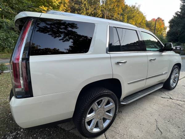 Mint 2015 Cadillac Escalade Luxury for sale in Smithtown, NY