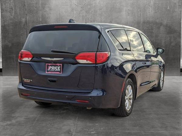 2017 Chrysler Pacifica Touring SKU: HR588239 Mini-Van for sale in Panama City, FL – photo 6