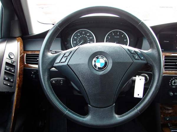 2007 BMW 5 Series 4dr Sdn 525i RWD . The Lowest Financing Rates In... for sale in South Bend, IN – photo 14
