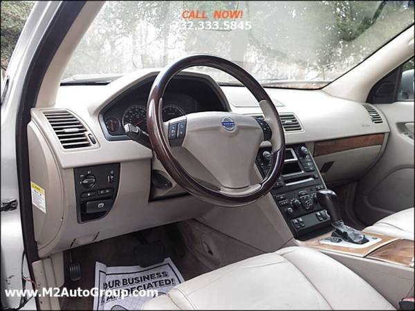 2005 Volvo XC90 T6 AWD 4dr Turbo SUV - cars & trucks - by dealer -... for sale in East Brunswick, NY – photo 7