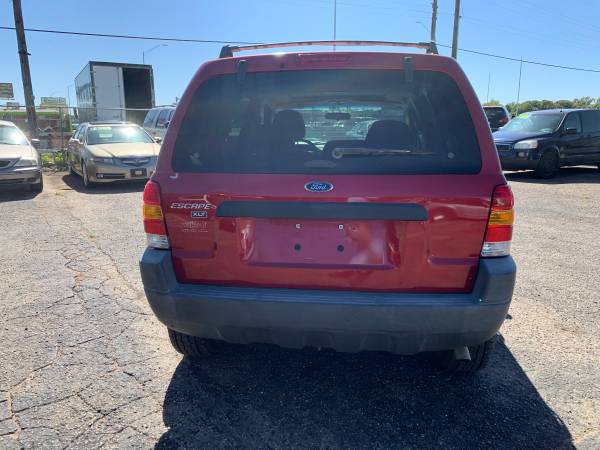 MAROON 2004 FORD ESCAPE for $500 Down for sale in 79412, TX – photo 6