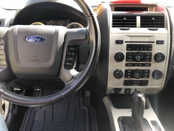 2010 FORD ESCAPE XLT for sale in Jamestown, NY – photo 3