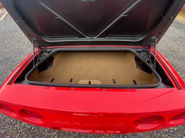 2001 Corvette Convertible 33k! Red/Tan HUD, MINT! for sale in North Wales, PA – photo 15