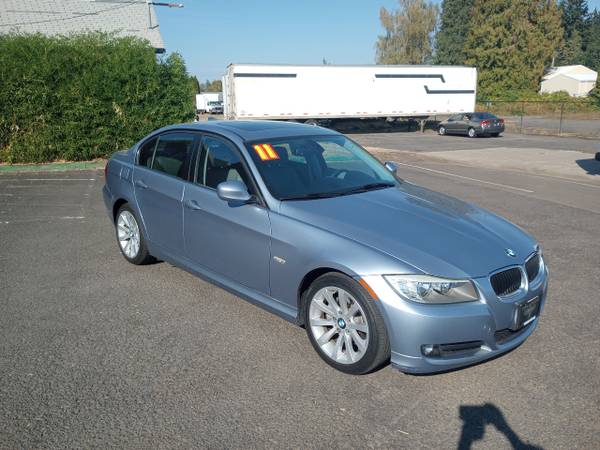2011 BMW 3-Series 328i - - by dealer - vehicle for sale in Cornelius, OR – photo 3