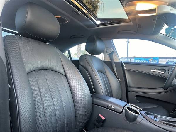 2006 Mercedes-Benz CLS CLS 500 - - by dealer - vehicle for sale in Costa Mesa, CA – photo 13