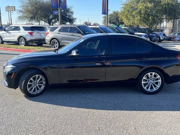 2018 BMW 3-Series 320i - - by dealer - vehicle for sale in San Antonio, TX – photo 9