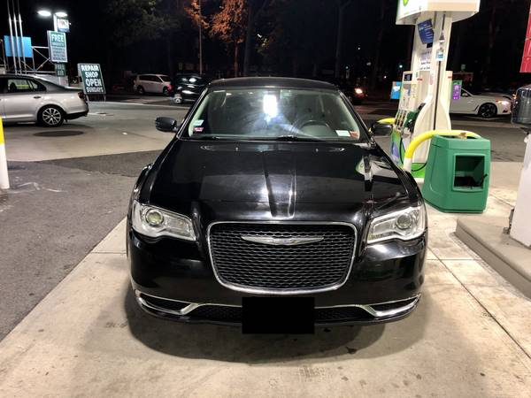 2015 Chrysler 300 for rent for sale in Ridgewood, NY – photo 12