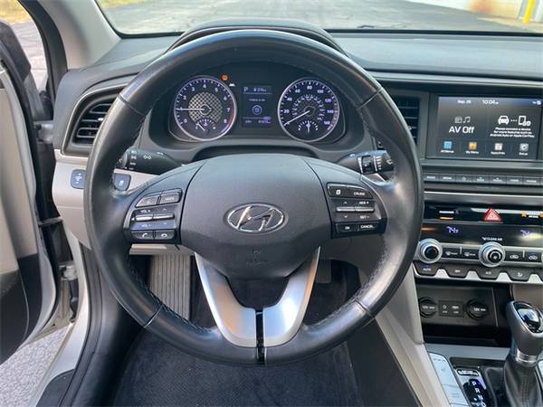 2020 Hyundai Elantra Value Edition sedan Silver Monthly Payment of for sale in Benton Harbor, MI – photo 16