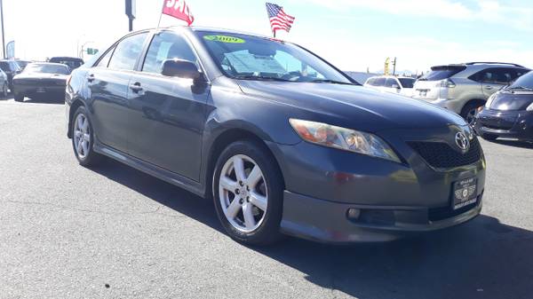 2009 Toyota Camry LE V6 6-Spd AT - - by dealer for sale in Moreno Valley, CA – photo 2