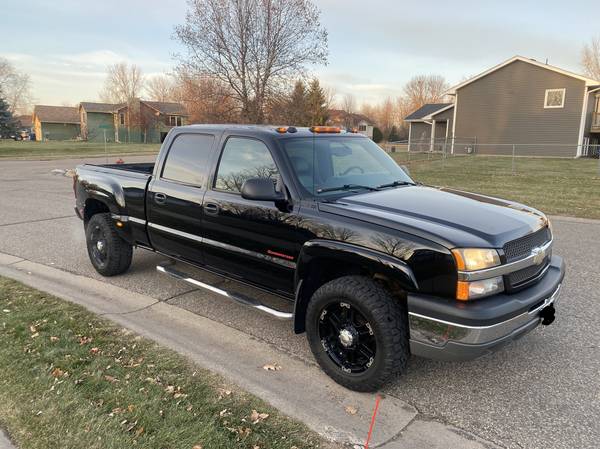 04 Chevy Silverado 2500 Quadrasteer (pending sale) - cars & trucks -... for sale in Hugo, MN – photo 2