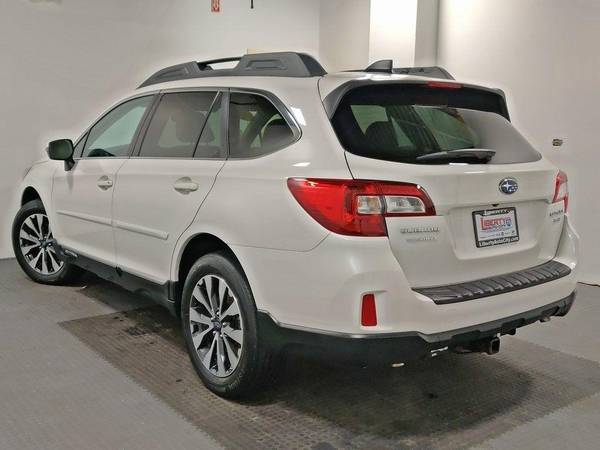 2016 Subaru Outback 3.6R Limited Financing Options Available!!! -... for sale in Libertyville, IL – photo 4