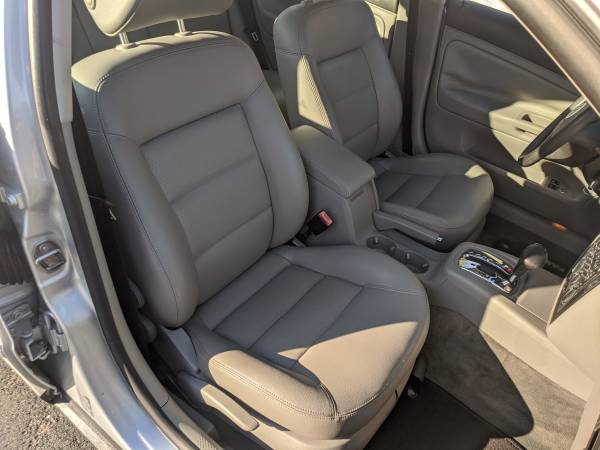 *** 2005 VW PASSAT GLS * SUNROOF * LEATHER * 138,000 MILES - cars &... for sale in Chaska, MN – photo 14