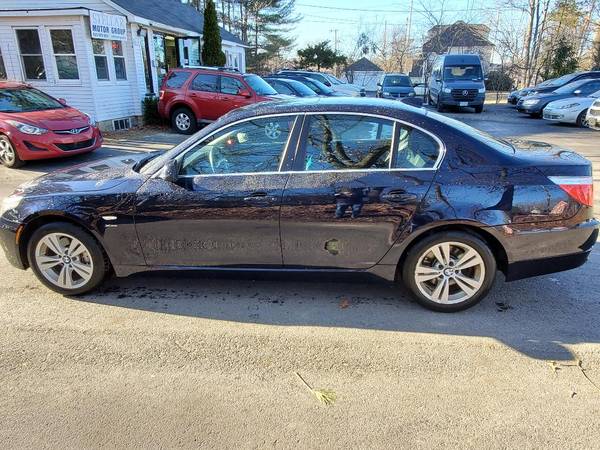 2010 BMW 528I Xdrive - - by dealer - vehicle for sale in Hudson, NH – photo 3