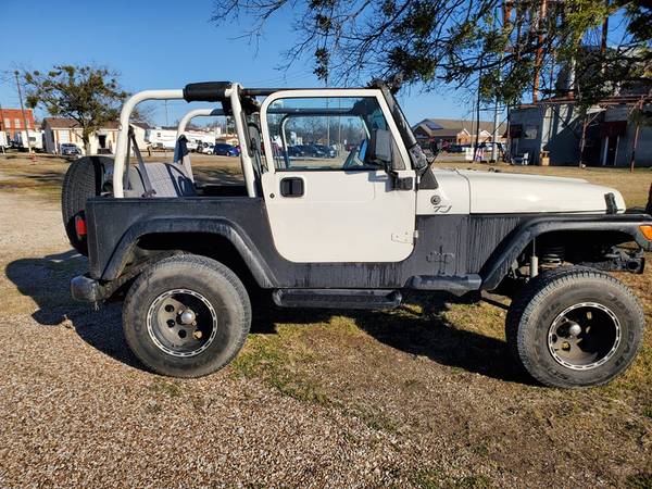1997 Jeep Wrangler - - by dealer - vehicle automotive for sale in Forney, TX – photo 2