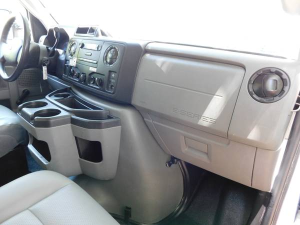 2015 Ford E-Series Chassis E 350 16 ft. box for sale in Ponchatoula , LA – photo 15