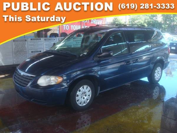 2005 Chrysler Town & Country Public Auction Opening Bid for sale in Mission Valley, CA