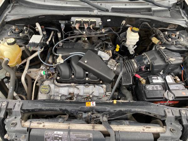2007 Mercury Mariner Premier 4WD V6 Auto 204K - - by for sale in Cornville, AZ – photo 5