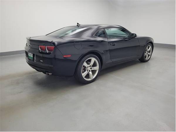 2013 Chevrolet Camaro LS - coupe - - by dealer for sale in Highland, IL – photo 10