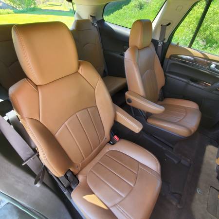 2015 BUICK ENCLAVE LEATHER - - by dealer - vehicle for sale in Falconer, NY – photo 8