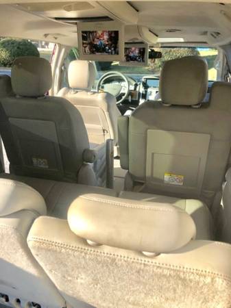 2008 Chrysler Town & Country Limited!! for sale in Baltimore, MD – photo 7