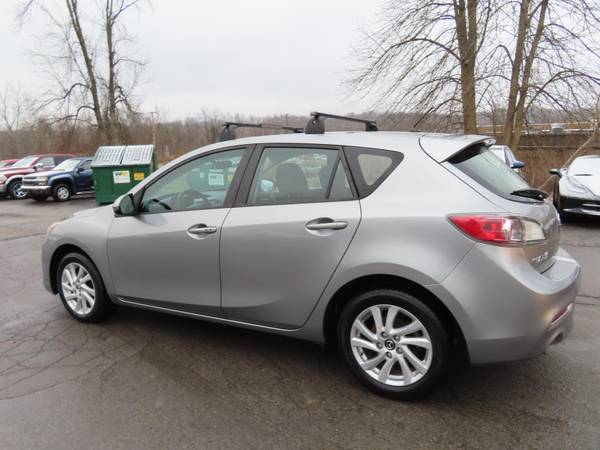 2013 GREY MAZDA Mazda 3i TOURING - - by dealer for sale in East Bloomfield, NY – photo 4