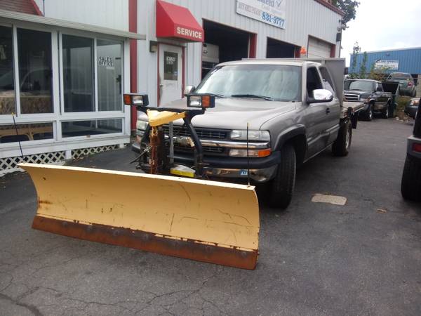 2000 CHEVY 2500 for sale in Worcester, MA – photo 2