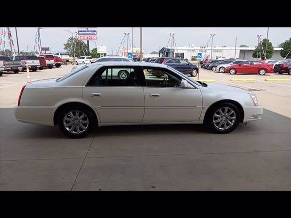 2008 Cadillac DTS w/1SD - - by dealer - vehicle for sale in Wichita, KS – photo 6