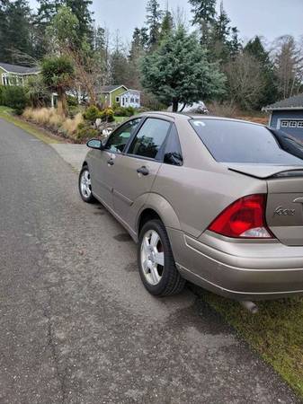 2004 Ford Focus for sale in Hansville, WA – photo 2