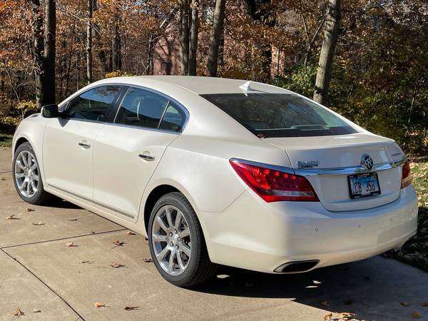 ‘14 Buick Lacrosse - cars & trucks - by owner - vehicle automotive... for sale in Morton, IL – photo 2