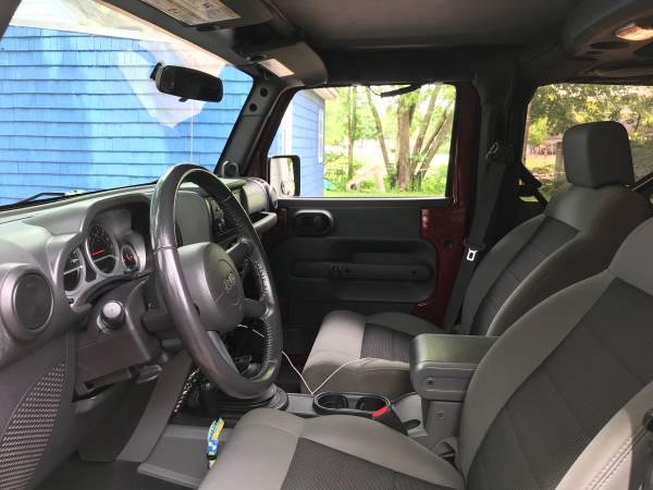 Built wrangler rubicon ( comes with both hard top and soft top) for sale in Lansing, MN – photo 8