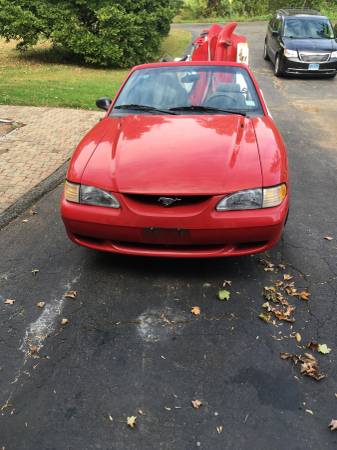 1998 Ford Mustang Convertible 2D Project or Parts Car for sale in Middlefield, CT – photo 2