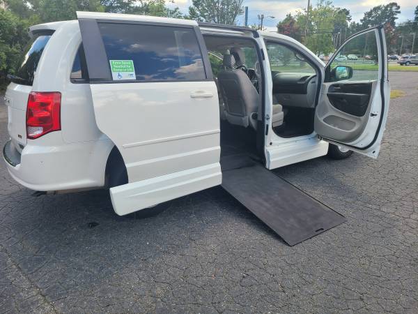 2012 Dodge Caravan VMI Handicap Wheelchair Van In-floor ramp for sale in Charlotte, NC – photo 14