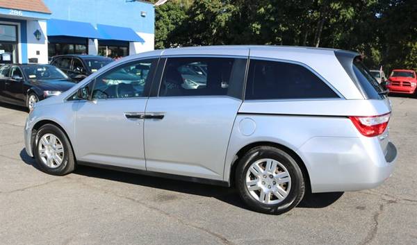 2012 Honda Odyssey LX - 67,000 Miles for sale in Salem, MA – photo 3