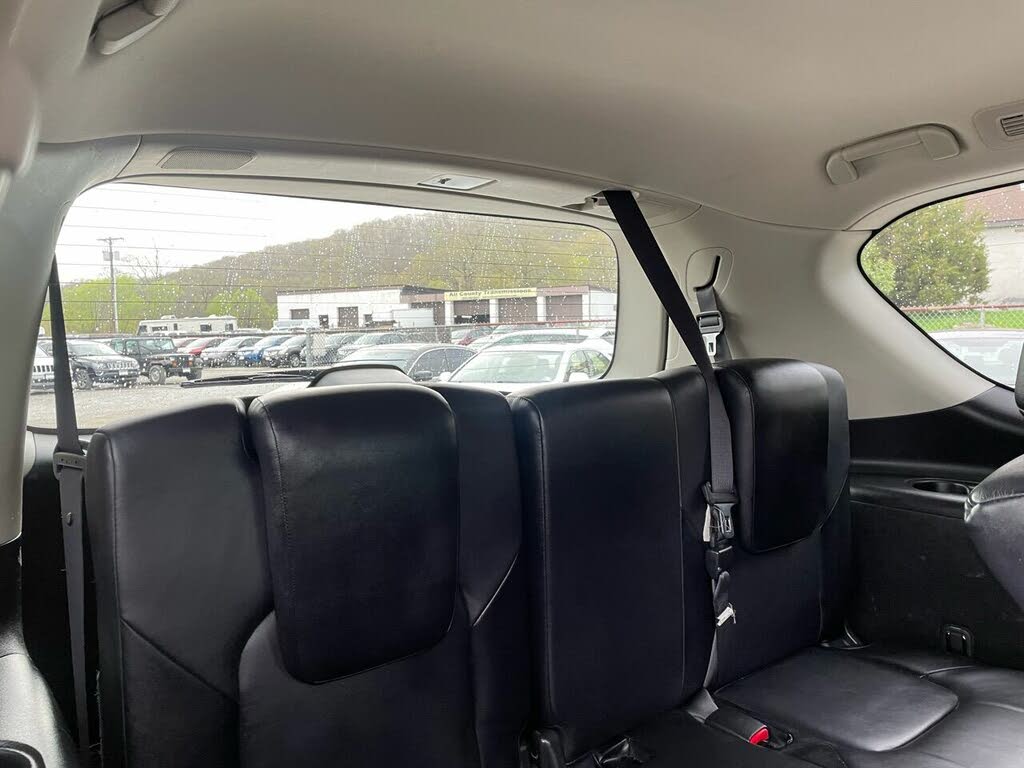 2011 INFINITI QX56 4WD with Split Bench Seat Package for sale in Sussex, NJ – photo 34