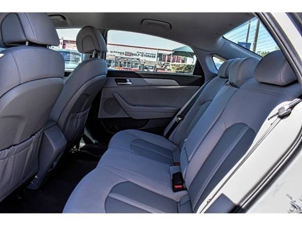 2017 Hyundai Sonata Base sedan Quartz White Pearl for sale in El Paso, TX – photo 13