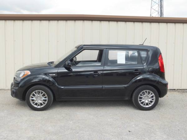 2012 Kia Soul Base - - by dealer - vehicle automotive for sale in Wilmington, OH – photo 3
