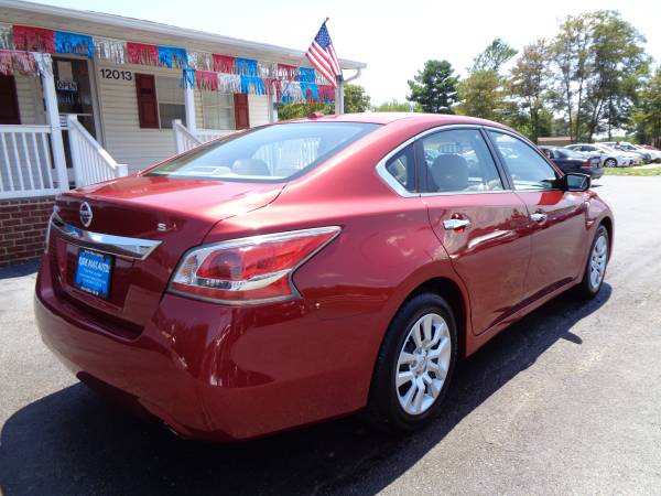 2015 Nissan Altima One Owner Backup Camera Mint Condition for sale in Lynchburg, VA – photo 7