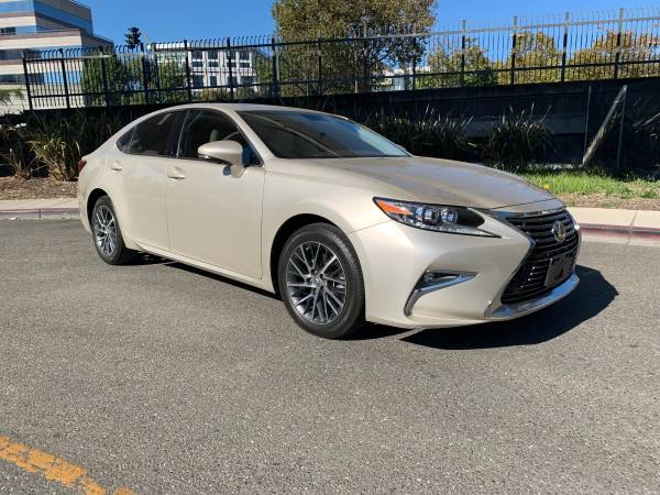2016 Lexus ES350 With Only 14,000 Miles - Blind Spot (1 Owner) ES 350 for sale in Walnut Creek, CA – photo 6
